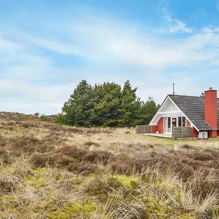 Holiday home 3 Bedroom Beautiful In Romo *